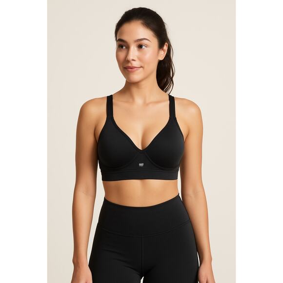 Marika Black Sports Bra Small Seamless Padded Activewear Top - Picture 1 of 8
